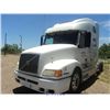 Image 1 : 2000 - VOLVO TRACTOR