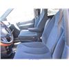 Image 5 : 2002 - CHRYSLER TOWN AND COUNTRY
