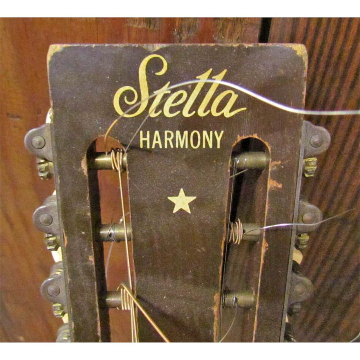 VINTAGE STELLA HARMONY 12 STRING GUITAR W/ CASE