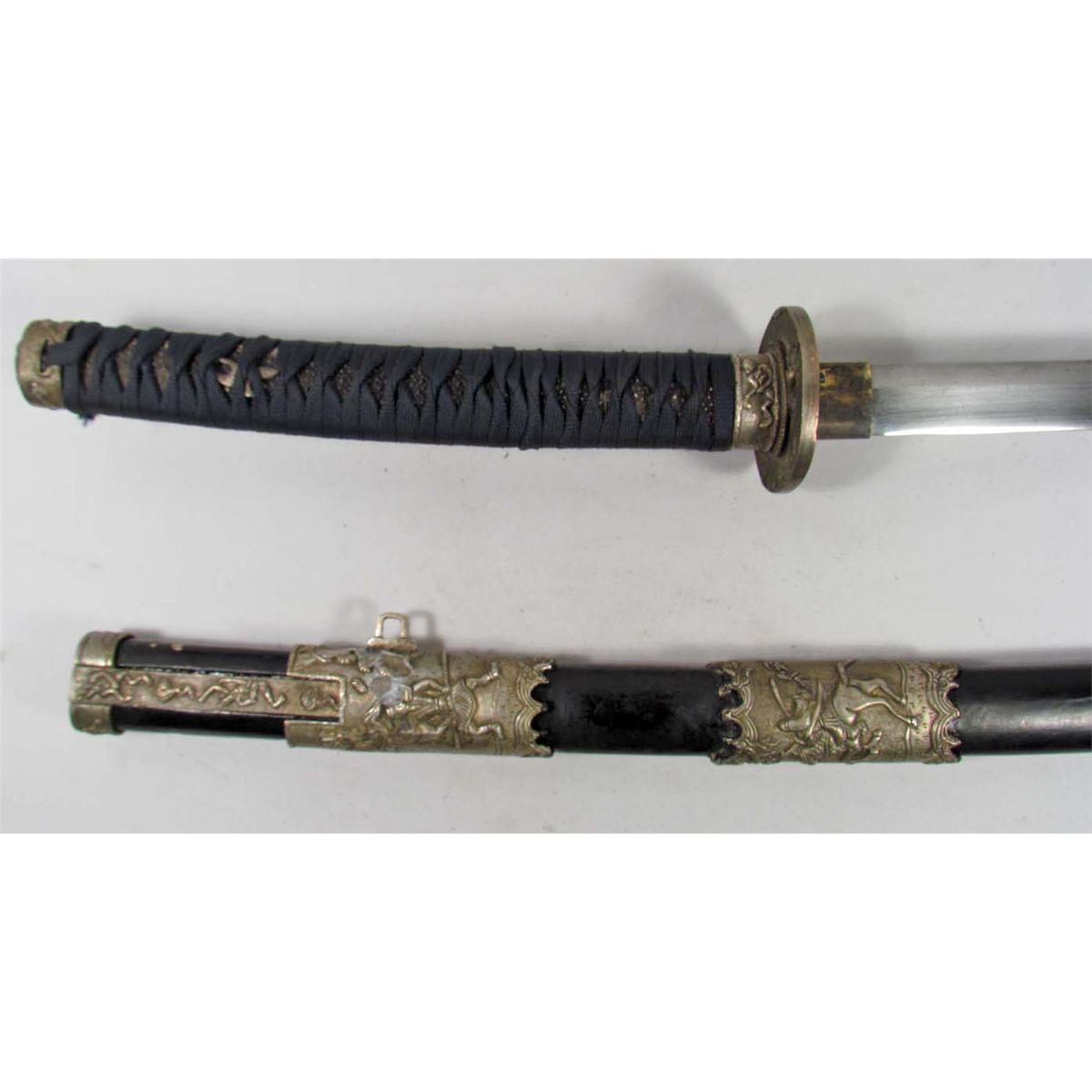 RARE VINTAGE JAPANESE SAMURAI SWORD W/ SCABBARD