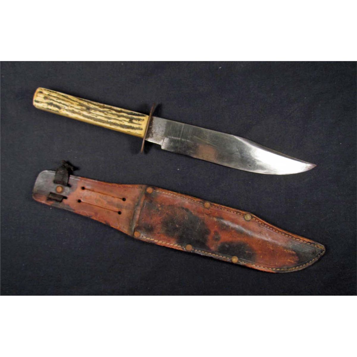 VINTAGE BOWIE KNIFE W/ LEATHER SCABBARD