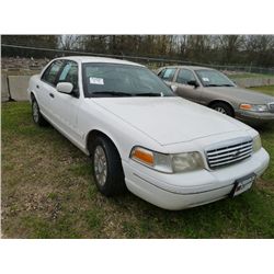 2003 FORD CROWN VICTORIA 4 DOOR SEDAN