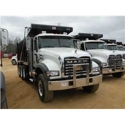 2012 MACK GU713 TRI-AXLE DUMP