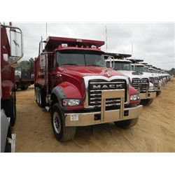 2011 MACK GU713 TRI-AXLE DUMP
