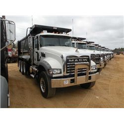 2011 MACK GU713 TRI-AXLE DUMP