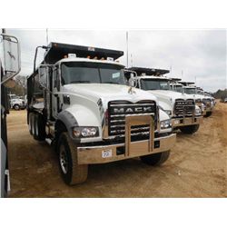 2011 MACK GU713 TRI-AXLE DUMP