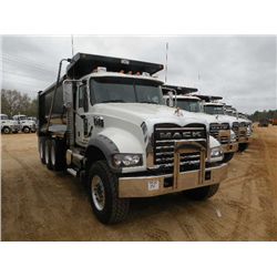 2011 MACK GU713 TRI-AXLE DUMP