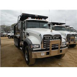 2011 MACK GU713 TRI-AXLE DUMP
