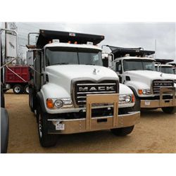 2007 MACK CV713 GRANITE TRI AXLE DUMP