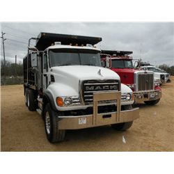 2007 MACK CV713 TRI-AXLE DUMP