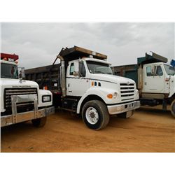 2000 STERLING T/A DUMP