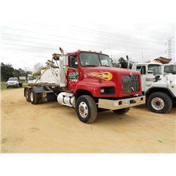 2003 INTERNATIONAL 5600i