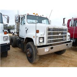 1986 INTERNATIONAL S2500 TA/ TRUCK TRACTOR