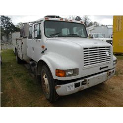 1996 INTERNATIONAL 4700 CREW CAB MECHANICS TRUCK