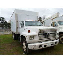 1991 FORD F600 S/A VAN