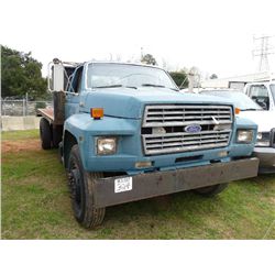 1985 FORD F800 S/A FLATBED