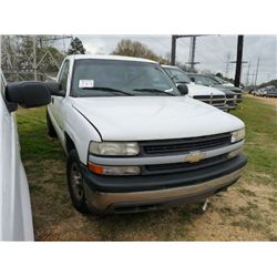 2001 CHEVROLET 1500 4X4 PICKUP