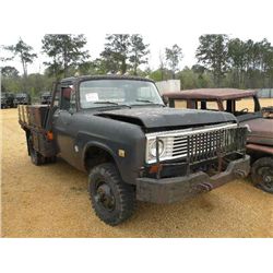 1974 INTERNATIONAL 200 4X4 FLATBED