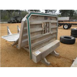 ALUMINUM HEADACHE RACK