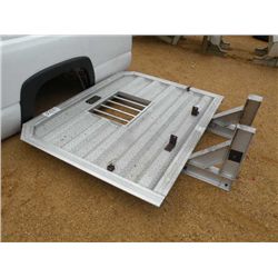 ALUMINUM HEADACHE RACK