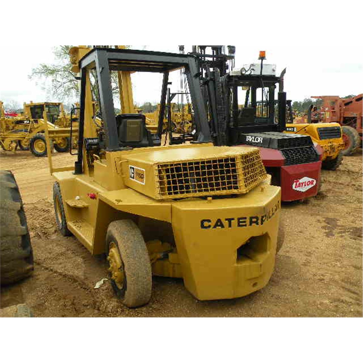 CAT V150 FORKLIFT cat-v150-forklift