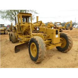 CHAMPION 560 MOTOR GRADER