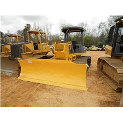 KOMATSU D41P-6 CRAWLER TRACTOR