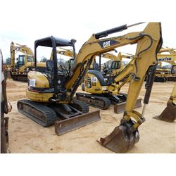 CAT 303CR MINI HYDRAULIC EXCAVATOR
