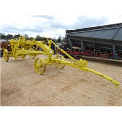 CAT PULL TYPE MOTOR GRADER