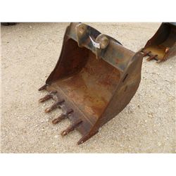 CAT 36" HOE BUCKET
