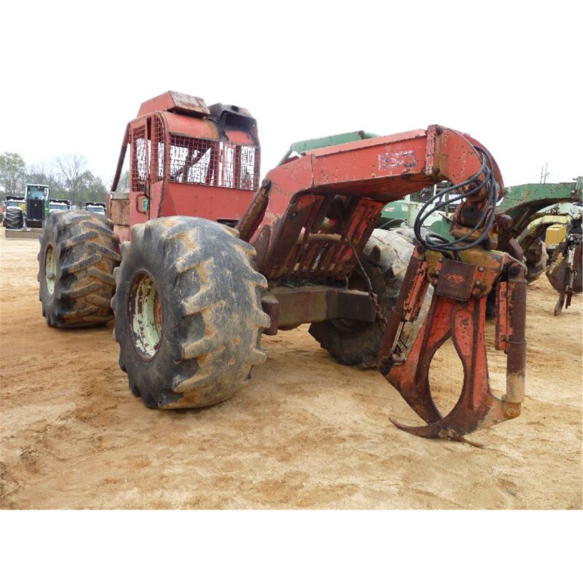 TIMBERJACK 240 GRAPPLE SKIDDER