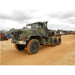 AM GENERAL 6X6 T/A TRUCK TRACTOR