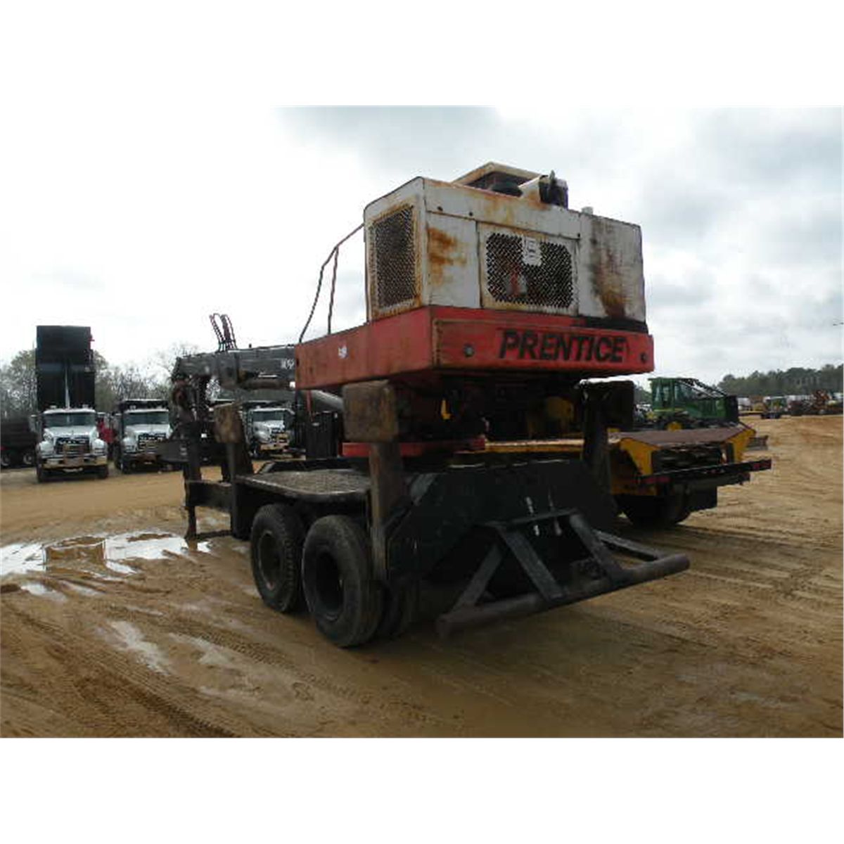 Prentice 210d PRENTICE 210D LOG LOADER - J.M. Wood Auction Company, Inc.