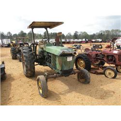 JOHN DEERE 3020 FARM TRACTOR