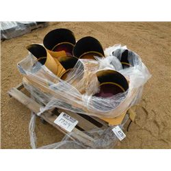 (1) LOT TRAFFIC LIGHTS