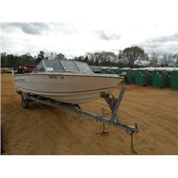 MARQUIS 17' BOAT
