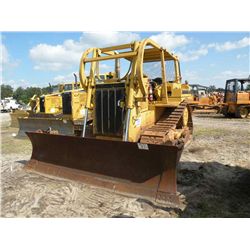 CAT D6H CRAWLER TRACTOR