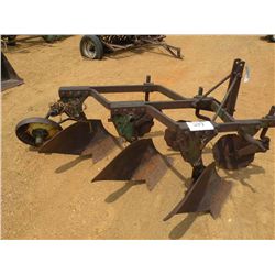 3 ROW BOTTOM PLOW