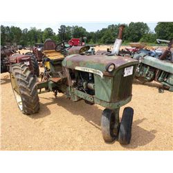 JOHN DEERE 2010 FARM TRACTOR