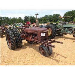 FARMALL H FARM TRACTOR