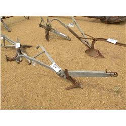 PULL TYPE SINGLE ROW BUSTER PLOW