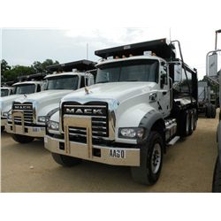2011 MACK GU713 TRI-AXLE DUMP