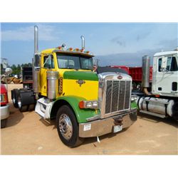 1999 PETERBILT 379 DAY CAB