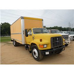 1995 FORD F SERIES S/A VAN TRUCK