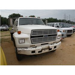 1992 FORD F600 S/A FLATBED