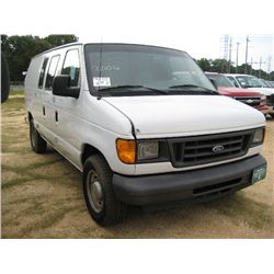 2006 FORD E150 VAN