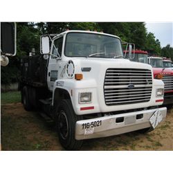1991 FORD L8000 S/A FUEL & LUBE TRUCK