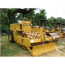 CAT CP-433B VIBRATORY ROLLER