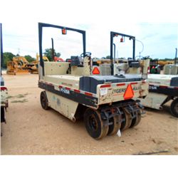 INGERSOLL RAND PT-125R PNEUMATIC ROLLER