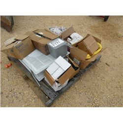 (1) LOT HEARING PROTECTORS